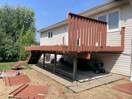 2025 Glendale Hgts deck -Coming down